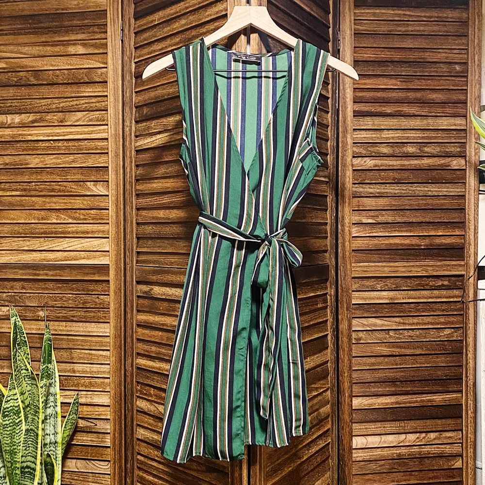 Short Green Stripped Blue Blush Wrap Dress